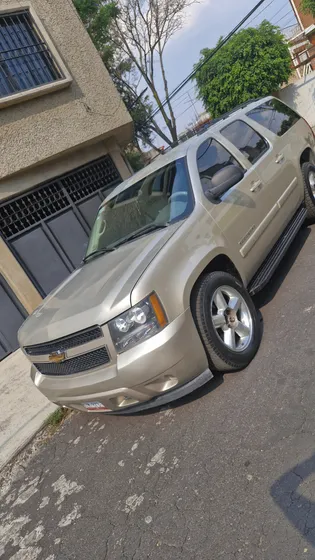 Chevrolet Suburban C Piel Aa Dvd At