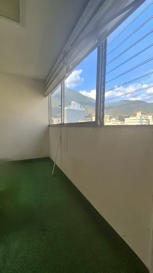 Oficina O Apartamento En Altamira Sur 220m2 Para Remodelar