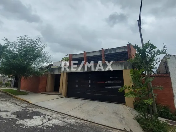 En Venta Casa Macaracuay 600m2 Construcción Calle Privada