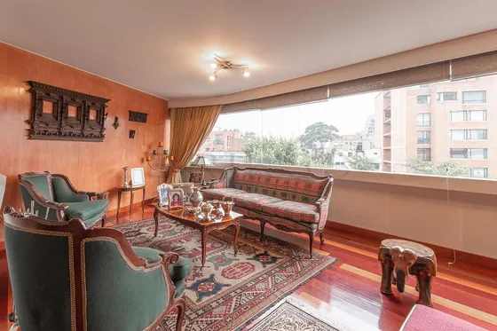 Apartamento En Venta En Los Rosales. Cod V4239