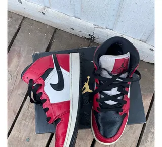 Jordan retro 1 precio chile best sale