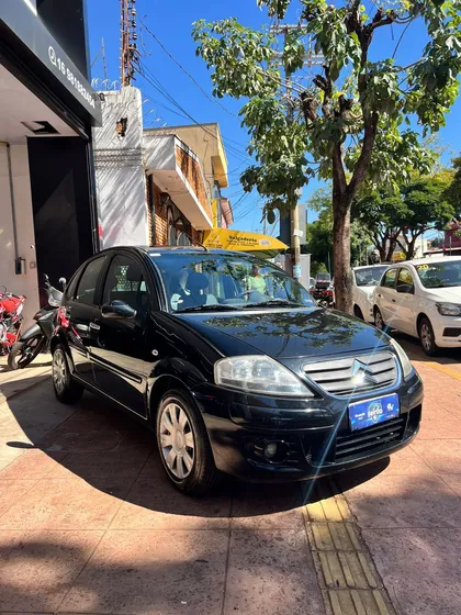 Citroën C3 1.4 8v Exclusive Flex 5p