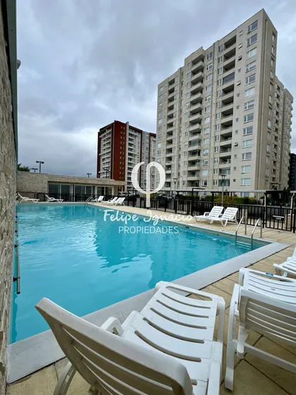Listo Para Vivir, Depto Amoblado En Condominio Con Piscina