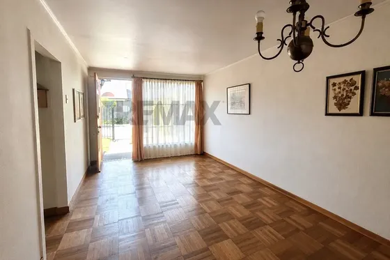 En Venta Casa Para Remodelar En La Reina