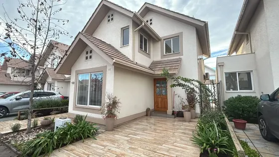 Bajó De Precio! Casa Con Piscina, Condominio Alto Sacramento