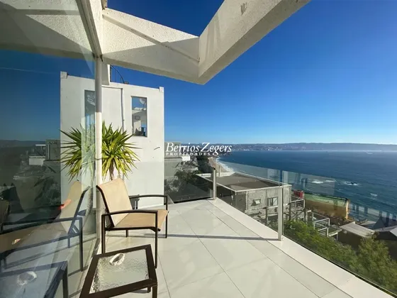Casa En Venta De 5 Dorm. En Viña Del Mar Reñaca Vista Al Mar