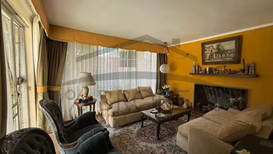 Bajó De Precio!!!!...linda Casa En Las Hualtatas