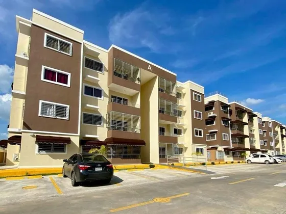 ¡vive En La Exclusividad De Colinas Del Bosque! Apartamento De 3 Hab. En Don Paco Iii Por Rd$25,000.00 Con Mantenimiento Incluido