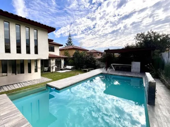 Se Vende Casa, Huechuraba, Sector Colegio Pumahue