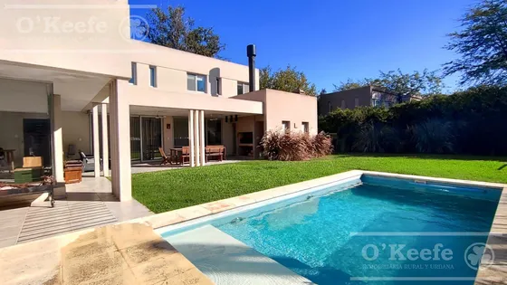 Casa Moderna En Venta 5 Ambientes  En Fincas De Hudson Barrio Cerrado. Hudson, Berazategui
