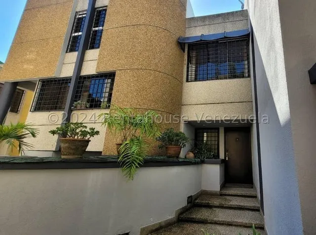 Town House En Alquiler En Santa Paula