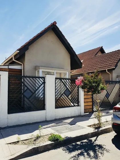 Arriendo Casa En Valles De Peñaflor