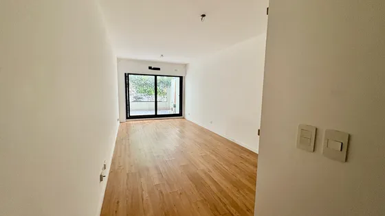 Monoambiente Con Balcon Aterrazado En Edificio Palmera Crespo!!! - Villa Crespo