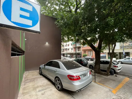 Cochera Cubierta Premium En Venta En Caballito - Calle Avellaneda