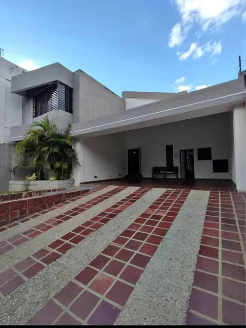 Casa A Remodelar En Venta Urb. Trigaleña Yc
