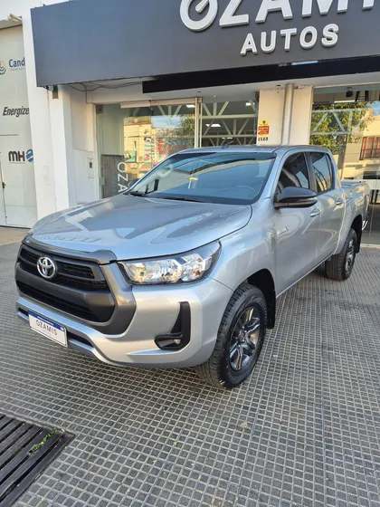 Toyota Hilux 2.4 Cd Sr 150cv 4x2 At