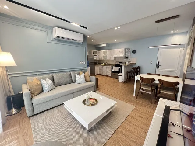 Apartamento Amueblado En Venta En Cadaques De 2 Habitaciones
