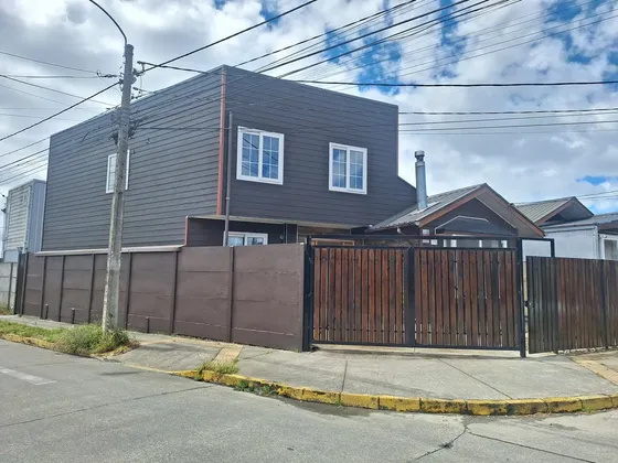 Amplia, Impecable Y Recién Remodelada