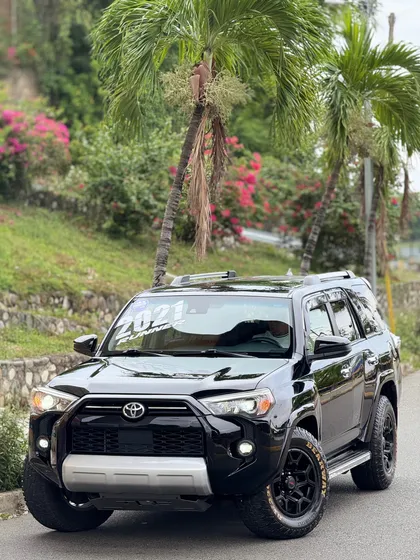 Toyota 4runner Sr5