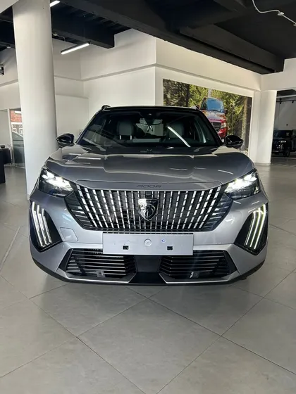 Peugeot 2008 Gt 1.2 2025