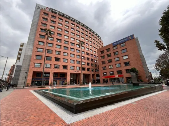 Venta De Exlente Oficina Calle 67