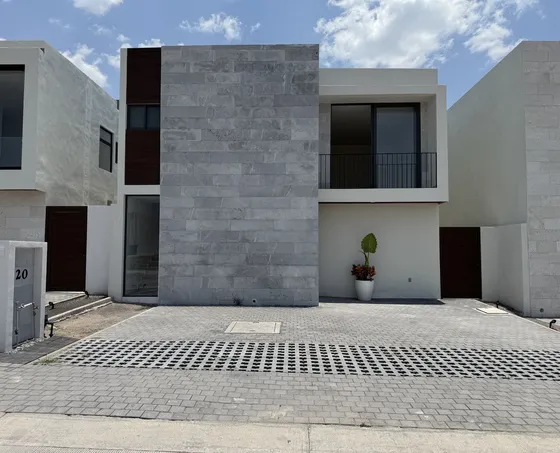 Ambiente Tranquilo, Privada Con Alberca- Velasur