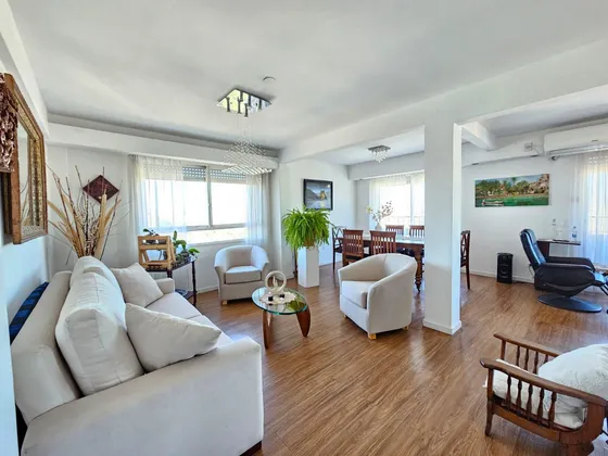 Imperdible 4 Ambientes En Piso 22!  Con Cochera Y Baulera! Belgrano R.