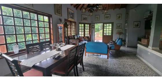 Venta Casa Campestre Independiente, Sector Terracina Envigado