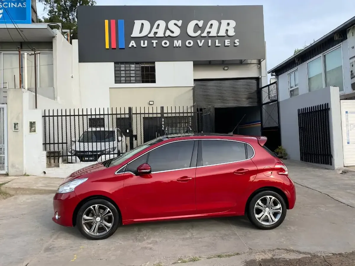Peugeot 208 1.6 Feline Pack Leather