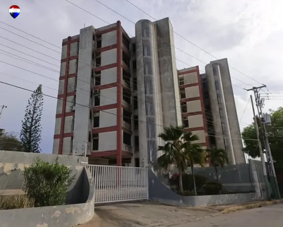 Re/max 2 Mil Vende Apartamento En Los Robles, Resd. Roble Mar, Isla De Margarita, Nueva Esparta