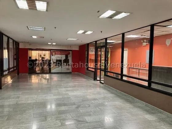 Estupendo Local Comercial En Venta Boleita Norte I