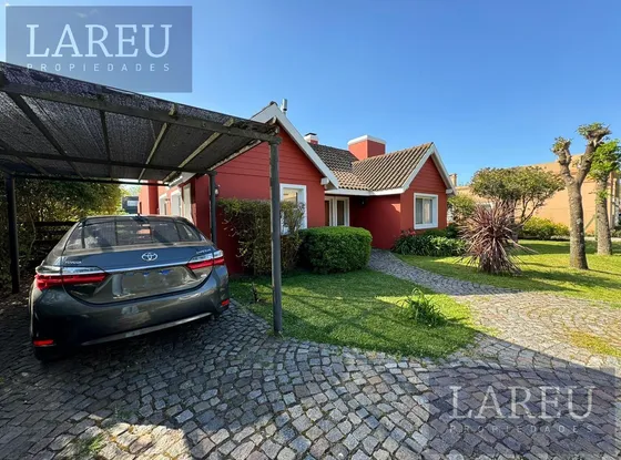 Casa En Venta - Barrio Privado El Lucero
