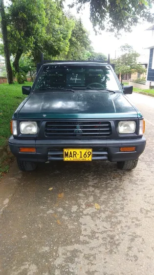 Mitsubishi L200 2.0l