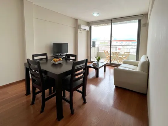 Departamento Moderno En Venta. Cuenta C/ 2 Dormitorios -barrio Martin - Av. Pellegrini Rosario
