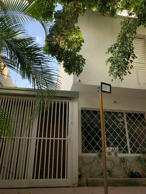 Venta De Casa / Quinta En Los Palos Grandes / Sebucán - Ob007