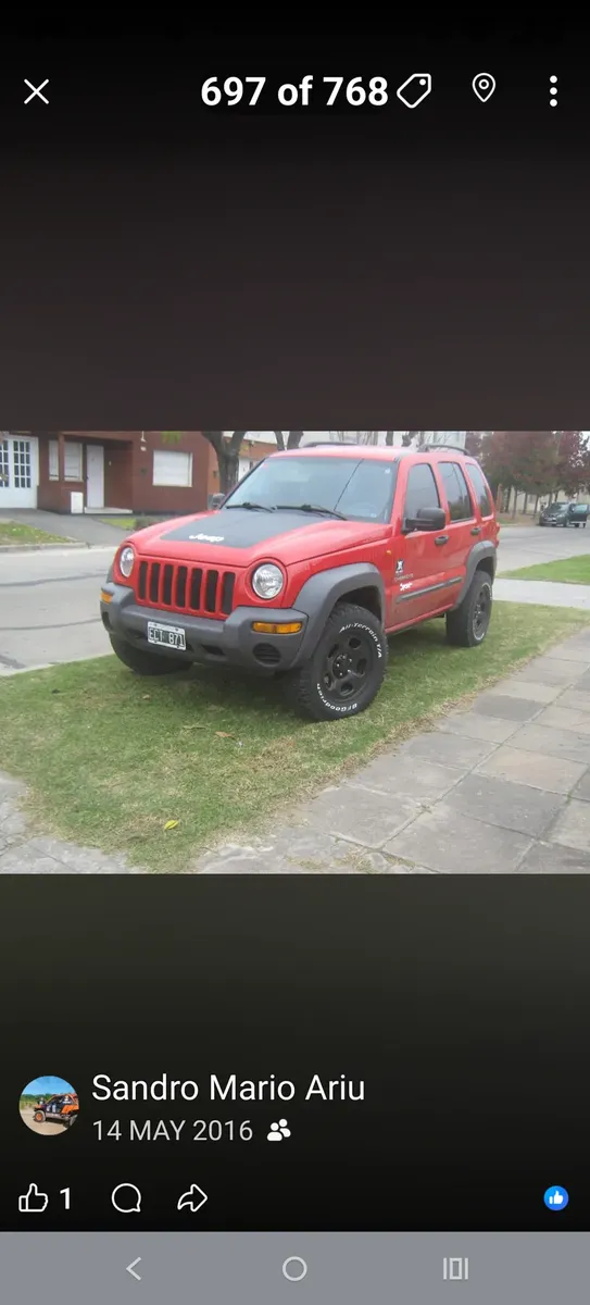 Jeep Cherokee liberty 2.4 Sport