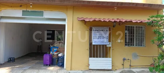 Casa En Venta En Colonia Santa Isabel Ii