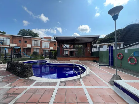 Casa En Venta Sector Unicentro/ Pereira (279060565).