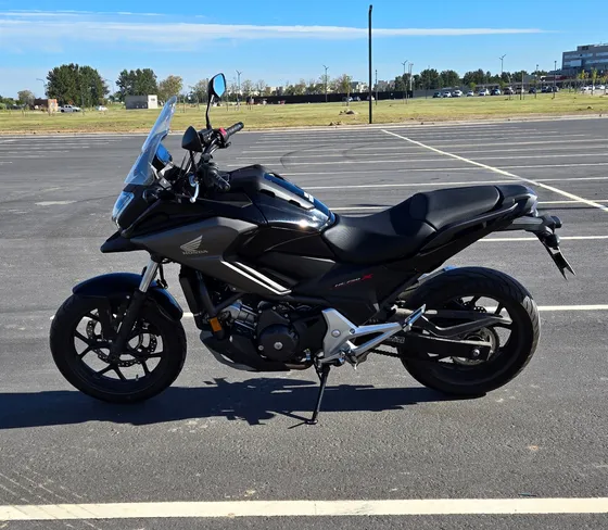 Honda Nc 750. Modelo 2020, Patentada En 2024