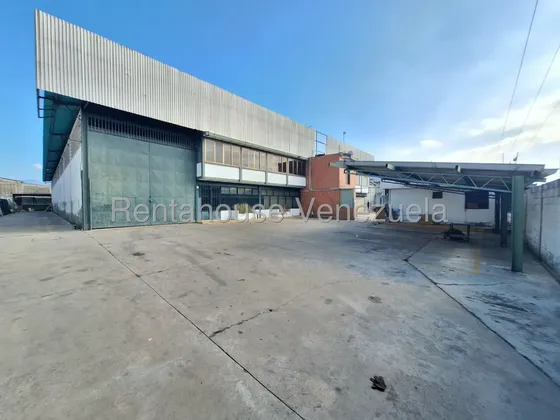 Disponible En Ventra Galpon Industrial Ubicado En La Zona Industrial Castillito San Diego (inm #26-13411) Cuenta Con Dos Niveles, Area De Vigilancia Y Recepcion. Solo Clientes