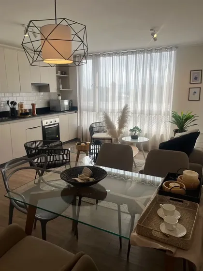 Departamento En Venta De 2 Dorm. En Recoleta
