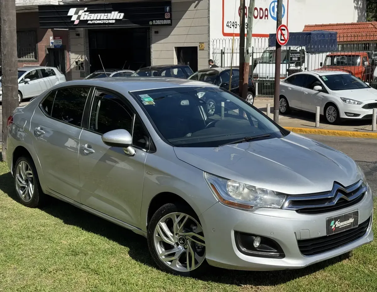 Citroën C4 Lounge 1.6 Exclusive 6AT THP 163CV AM16