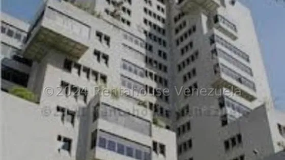 Oficina En Venta: Ubicación Privilegiada En Chacao, ¡tu Oportunidad Ideal! Mls #24-18323