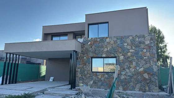 Casa En Alma Grandenia