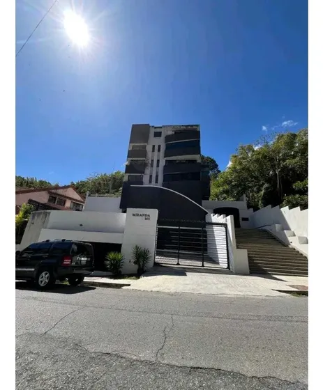 Apartamento Duplex En Venta, Urb. Miranda, 148m2