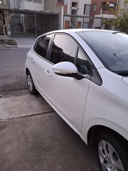 Peugeot 208 1.5 Active