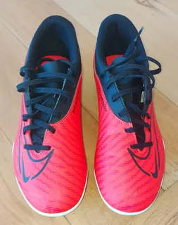 Botines nike en quilmes 2025