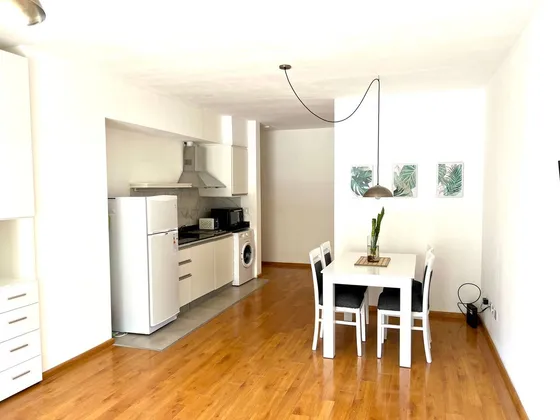 Alquiler Monoambiene C/ Balcon Balvanera