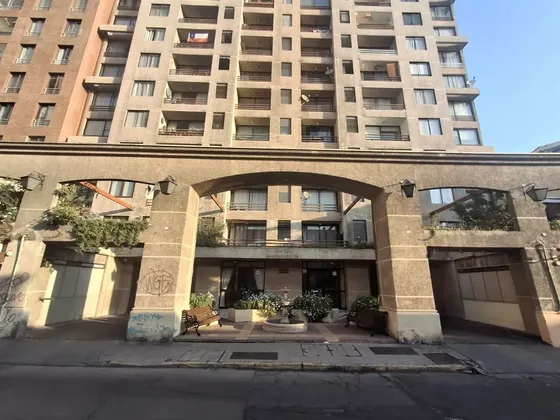 Departamento En Venta De 1 Dorm. En Santiago