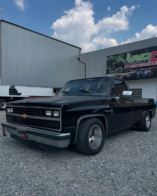 Chevrolet C-10 Silverado